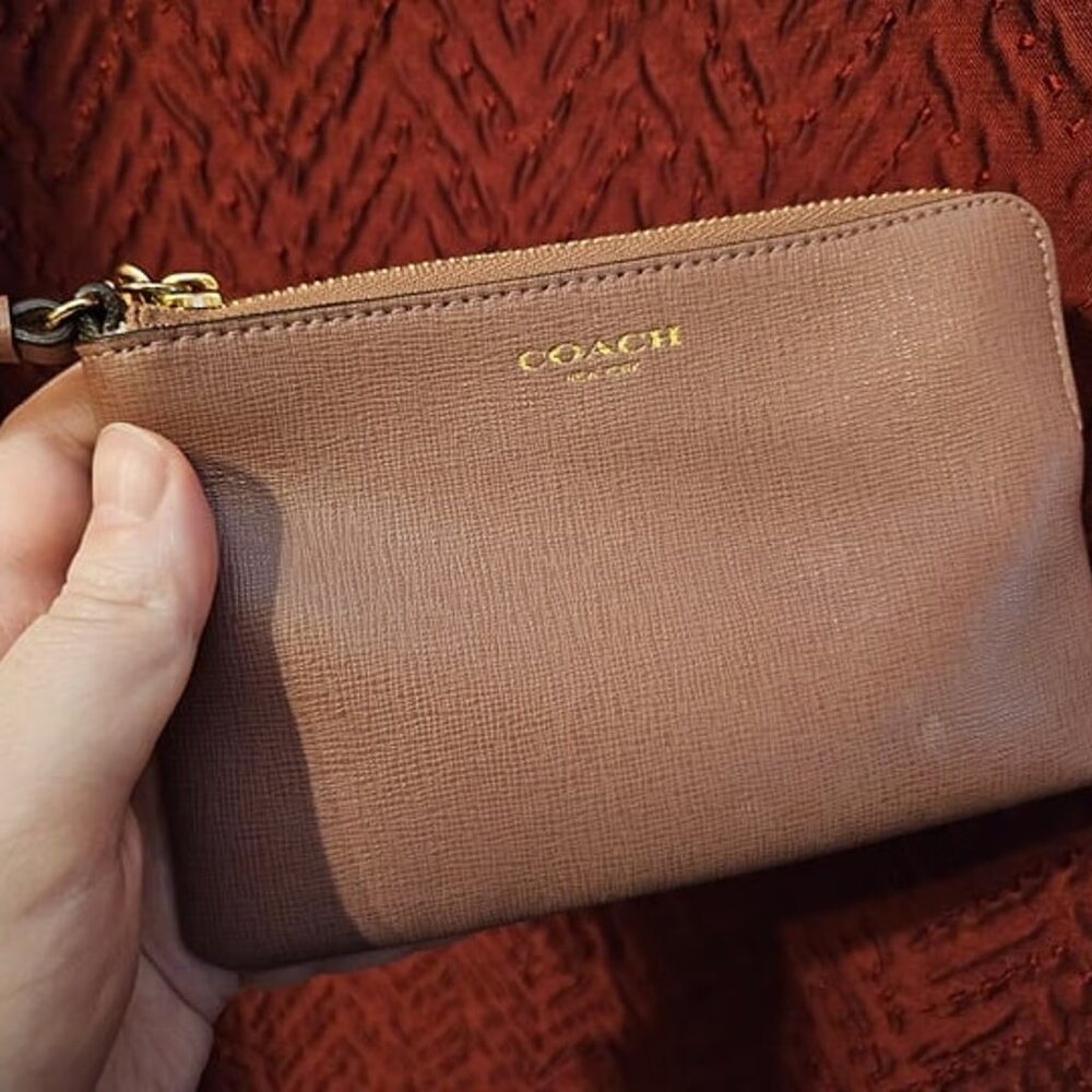 Coach New York Wristlet Wallet for Women Large Zip Pink